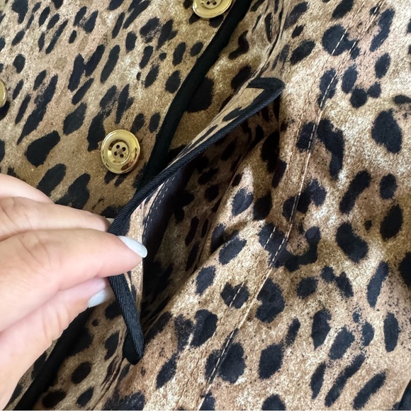 White House Black Market Leopard Print Jacket - Size 2 - Picture 7 of 12